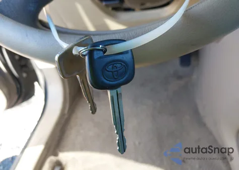 2005 Toyota Highlander from USA, damaged, VIN JTEGD21AX50108134